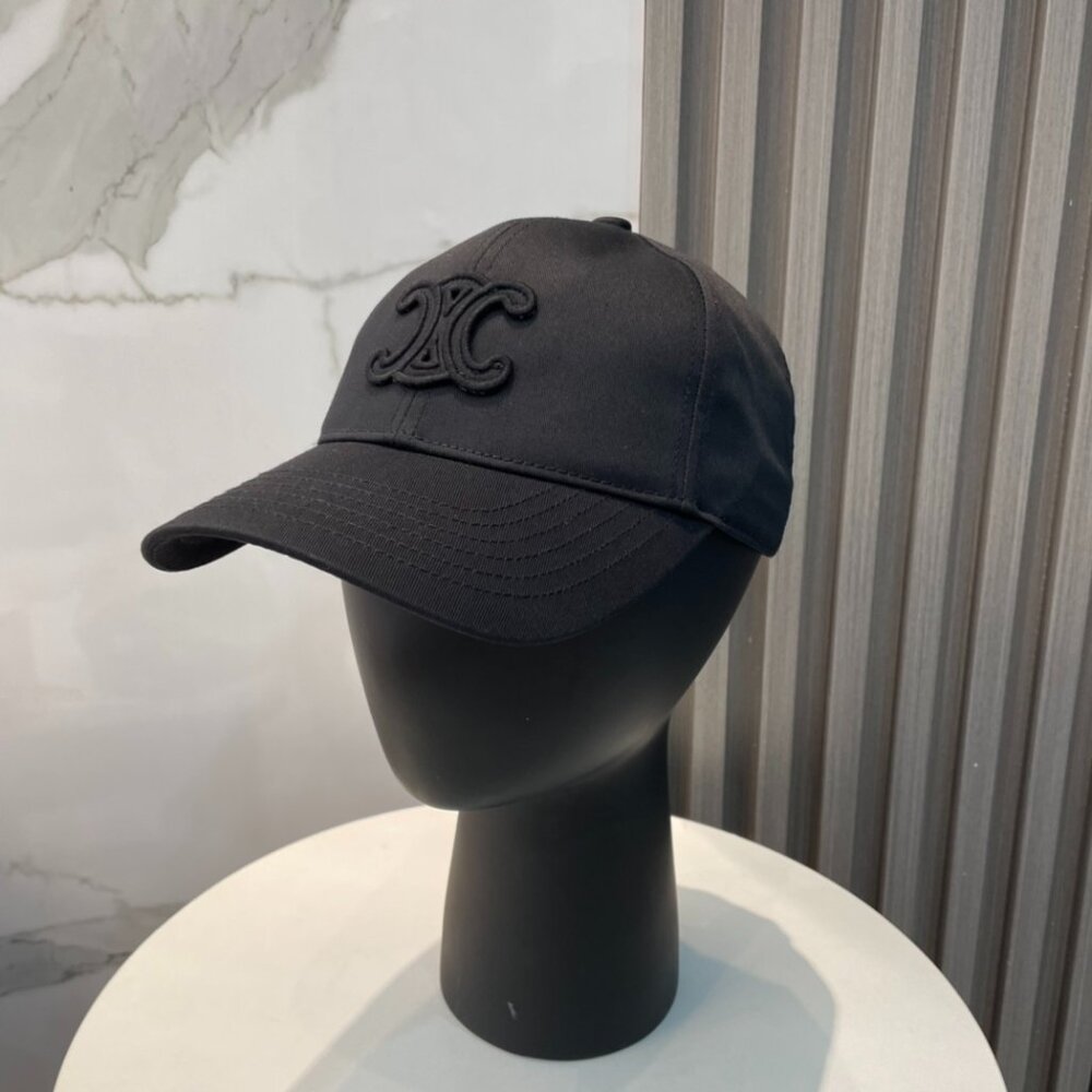 Celine's new classic fashion baseball cap